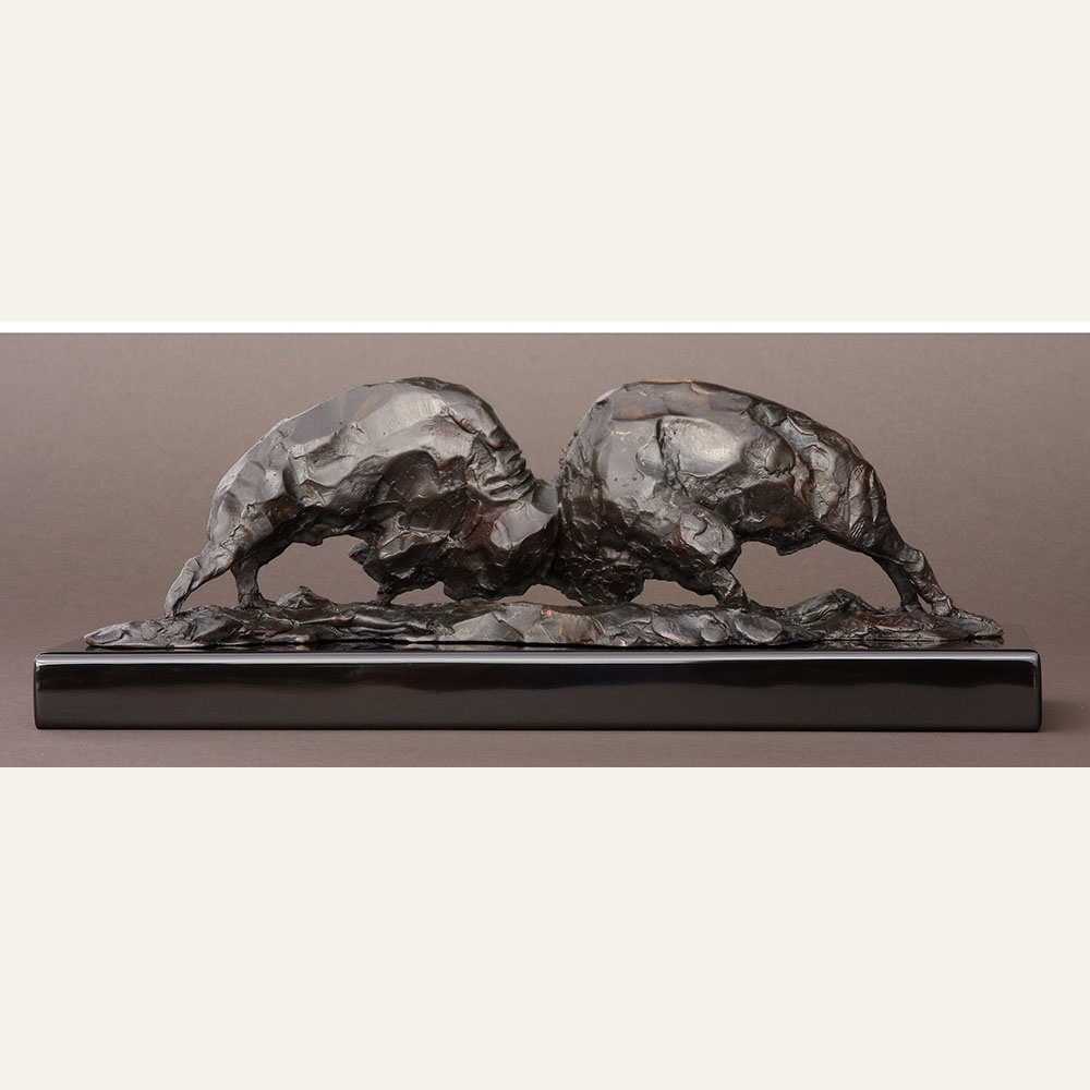 GBU23-17 Moving Mountains 10 x 4 3 bronze 1200 WEB